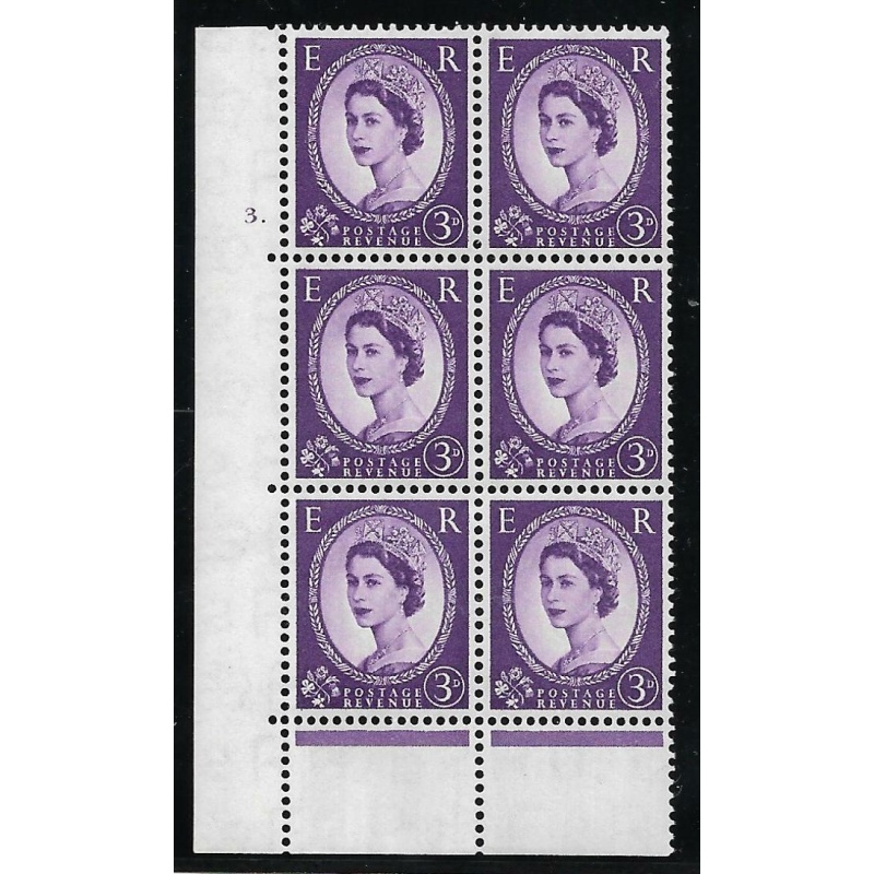 3d Wilding Edward Crown cyl 3 Dot perf type C(E P) UNMOUNTED MINT