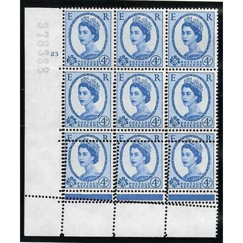 S85 4d Wilding Multi-crown with superb misperf - block of 9 UNMOUNTED MINT