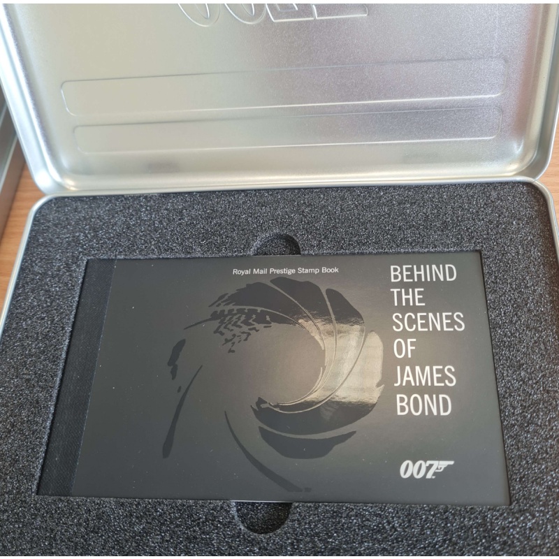 2020 GB Prestige Booklet Royal mail James Bond 007 complete with tin box