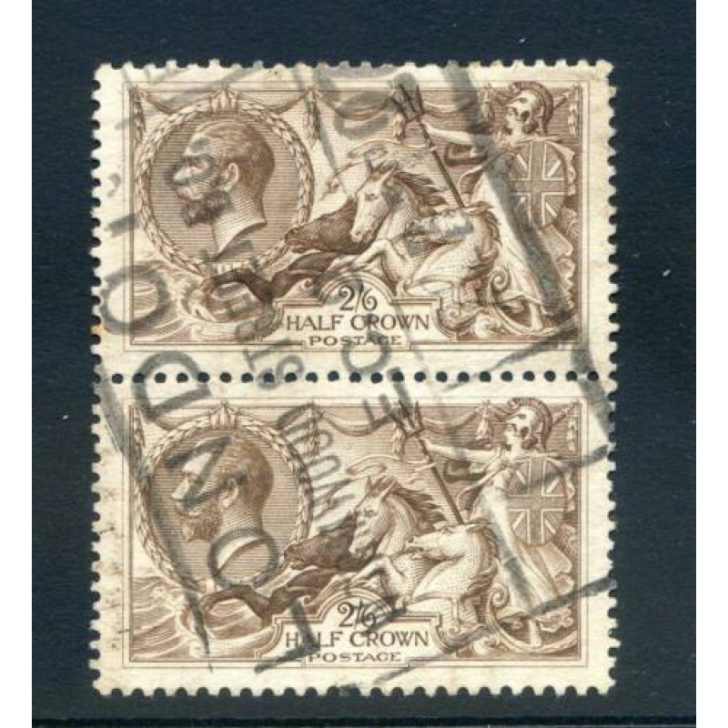 KGV 2 6 Red Brown SG415 Fine Used Vertical Pair