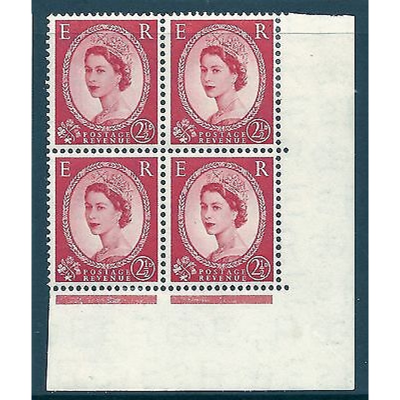 S52c 2d Wilding Edward Crown listed variety - b for D UNMOUNTED MINT