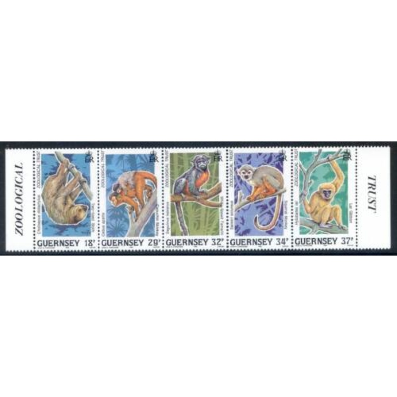 Guernsey 1989 Zoological Trust set SG469 473 Unmounted mint