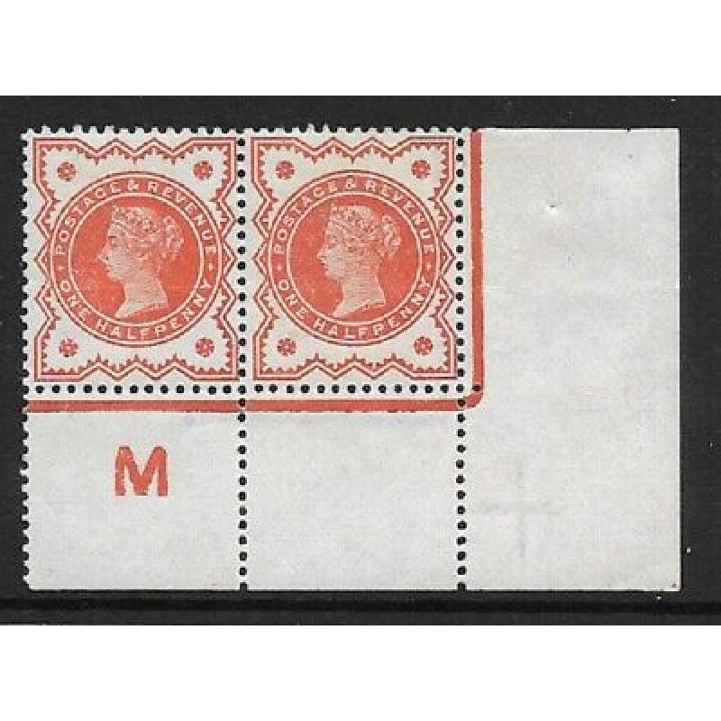 d Vermilion Control M perf pair - with marginal rule UNMOUNTED MINT