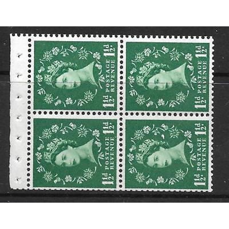 SB69 Wilding booklet pane Crowns White perf type AP UNMOUNTED MNT MNH