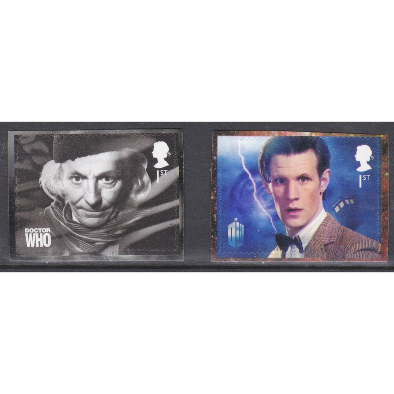 GB 2013 PM36 sg3448 sg3450 Doctor Who Self Adhesive stamps from booklet pair U M