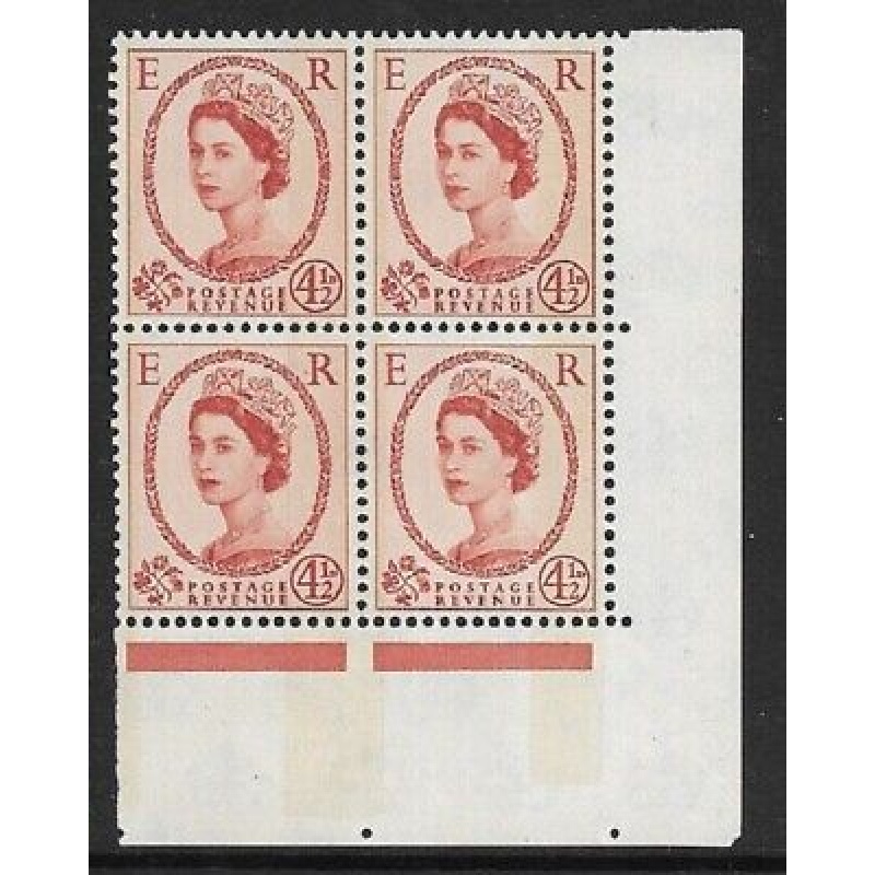 S98ab 4d Wilding Typo 6mm band at right corner margin block of 4 UNMOUNTED MINT